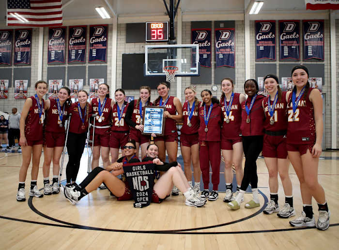 Cardinal Newman girls BB 61, San Ramon Valley 55 NCS Open championship by Dennis Lee 2-24-24022420241 (3)